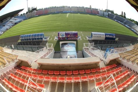 Stade De La Vallée Du Cher Tours Football Club Un Club En Conquête