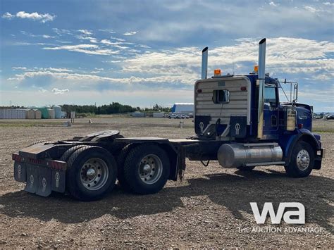 2001 Kenworth T800 Ta Day Cab Truck