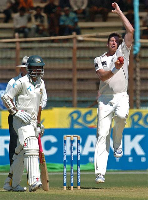 Tamim Iqbal Sweeps During His Ball Espncricinfo