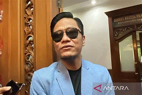 Pengamat: Dukungan Gus Miftah sangat efektif untuk Prabowo-Gibran - ANTARA News