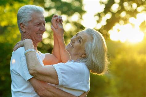 Discover How Senior Living Can Free You To Enjoy Life More