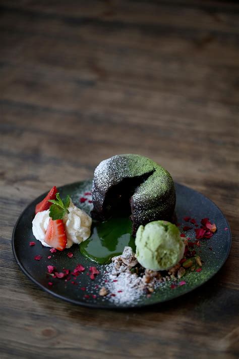 Recipe U Dessert Storys Chocolate Matcha Lava Cake