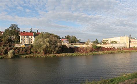 vistula river | Free Cut Out people, trees and leaves