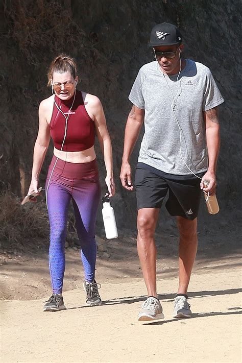 Ellen Pompeo - Out For a Morning Hike With Her Husband in Los Feliz 06 ...