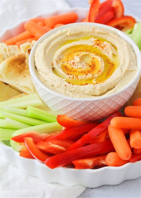 EASY Hummus Recipe (+VIDEO) | Lil' Luna