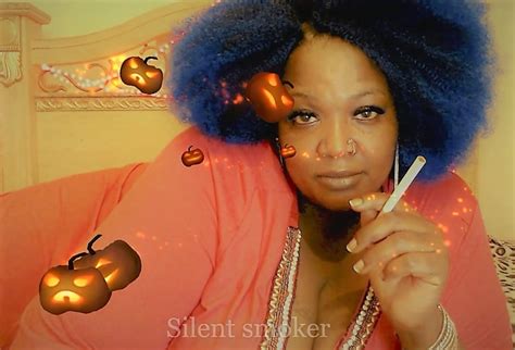 MeltzNyoMouf The BBW MILF Findom Foot Worship