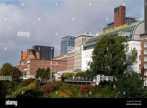 Hotel 'Hafen Hamburg', Hamburg, Germany Stock Photo - Alamy