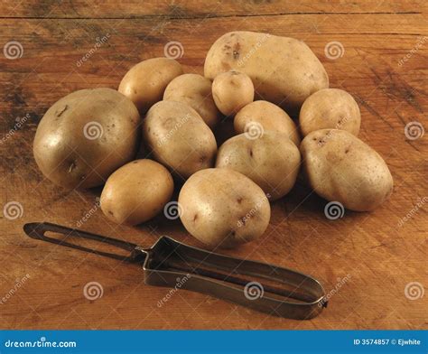 Potatoes Vintage Setting Stock Image Image Of Potatoes 3574857