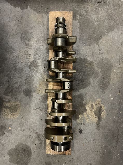 2006 2010 BMW E60 M5 E63 M6 S85 5 0L V10 Engine Crankshaft Crank OEM EBay