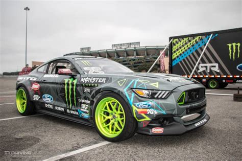 Get Sideways With Vaughn Gittin Jr In This 360 Degree Drift Video