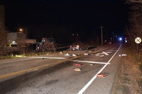 Thomaston Police Investigate Single Vehicle Rollover Penbay Pilot