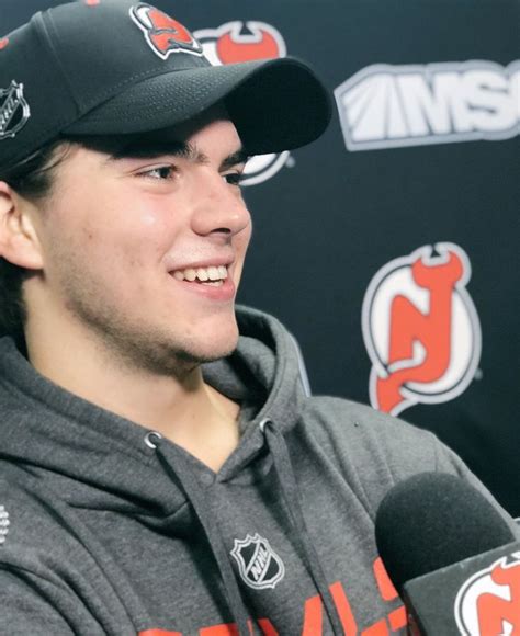 Pin By MNWildGirl On Ice Hockey Babes 2 Hot Hockey Boy Hockey Baby Hockey Players