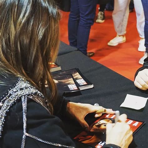 Itziar Ituño esteve esse sábado 21 05 22 na Comic Con Argentina