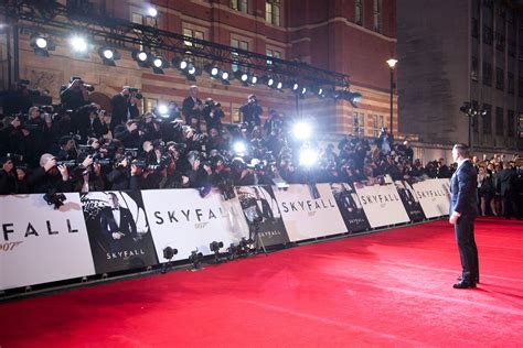 The Official James Bond 007 Website Skyfall World Premiere Photos And