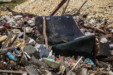 Toneladas De Basura Recogidas En Arroyos En Y La Cultura