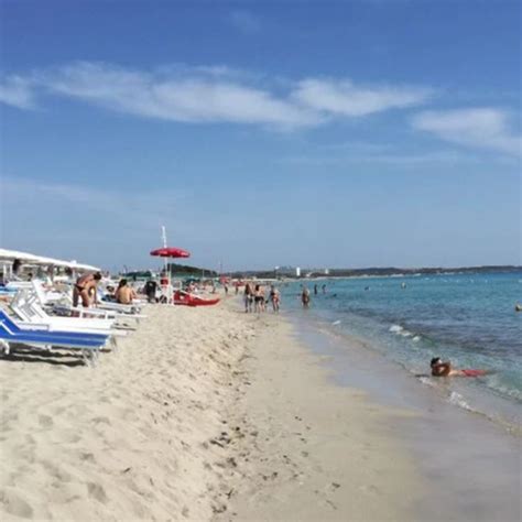 Bimba Lecchese Si Perde In Spiaggia A Gallipoli Aveva Percorso 2 5 Km