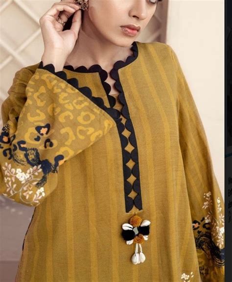 Very Very Beautiful Nice Neck And Sleeves Design For Women Bazo