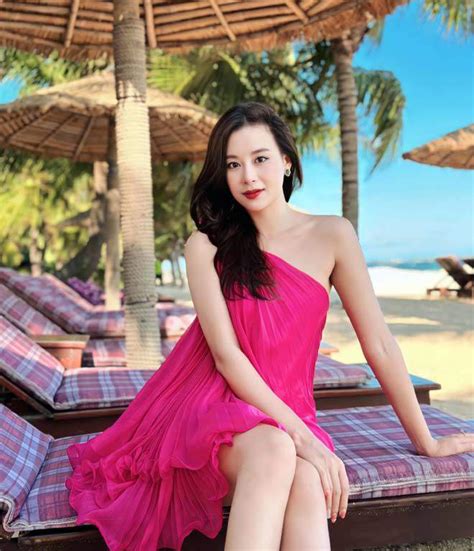 Cu C H N Nh N Nh M C A Hot Girl H Th Nh C I Ch Ng Trai Quen Qua M Ng