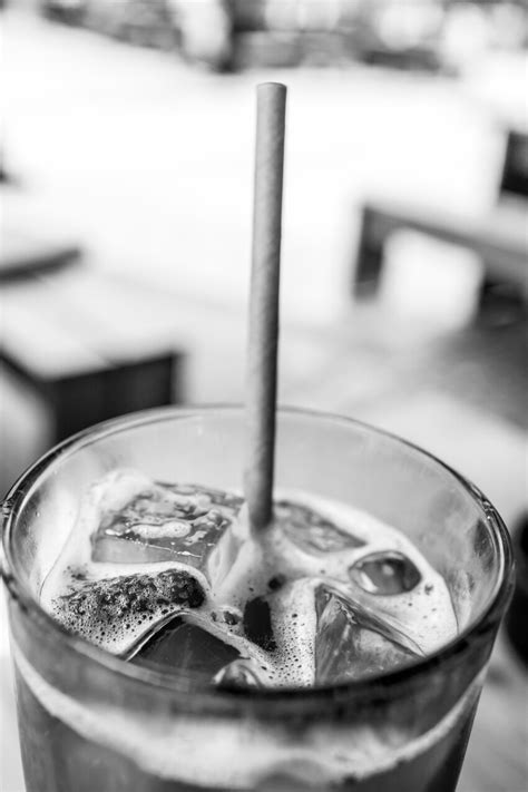 Cocktail Black and White - Photo #8608 - motosha | Free Stock Photos