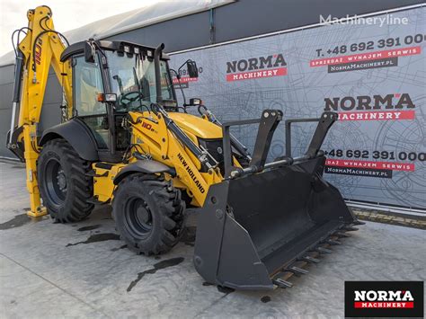 New Holland Koparko ładowarka B110B backhoe loader for sale Poland