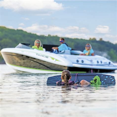 Inboard Runabout 210 Si Limited Tahoe Dual Console Bowrider Open