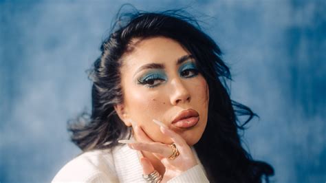 On ‘orquídeas Kali Uchis Gets All She Wants The New York Times