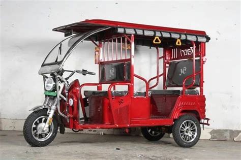 Yatri Red Super E Rickshaw With Lithium Battery At Rs Yatri E