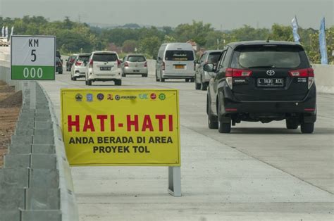 Penggunaan Alat Berat Di Tol Jogja Solo Disetop Demi Pemudik