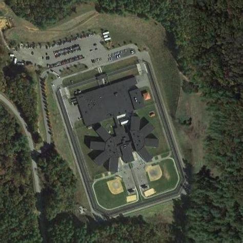 Mountain View Correctional Institution in Spruce Pine, NC - Virtual ...