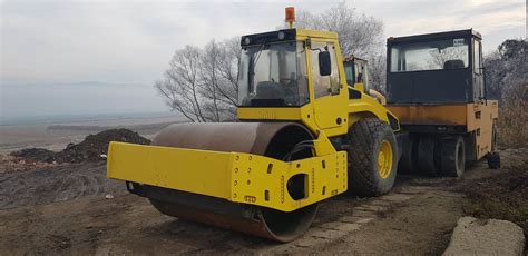 Cilindru Compactor Bomag Bw D Utilaje Construc I I Utilaje Agricole