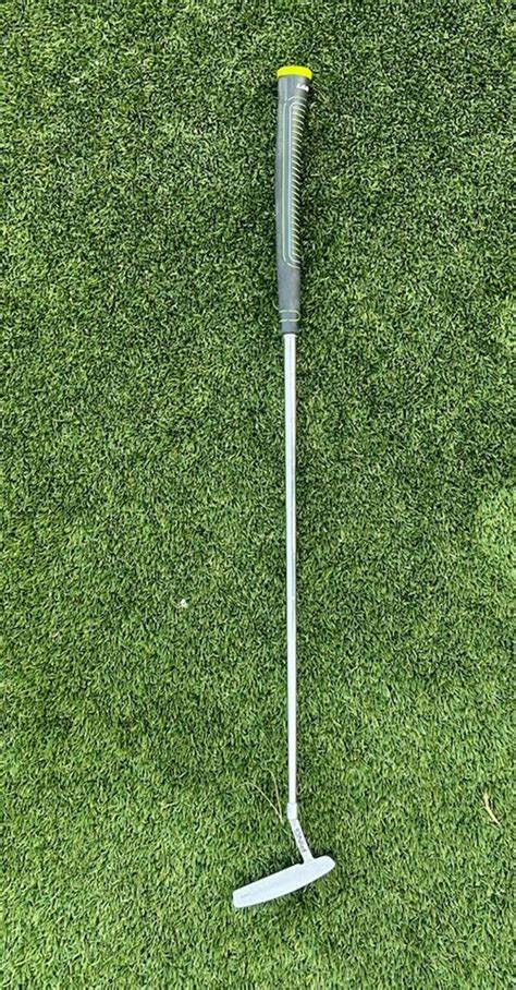 ping  anser  putter gold dot  rh  handed lamkin grip