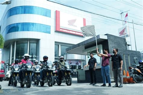 Ajak Konsumen Cb X Keliling Kota Pekanbaru Capella Honda Memulai