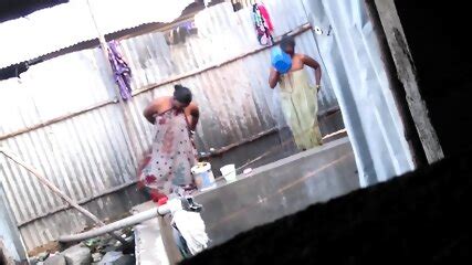 Tamil Hot Kamavery Thevidiya Periya Molai Full Nude Show