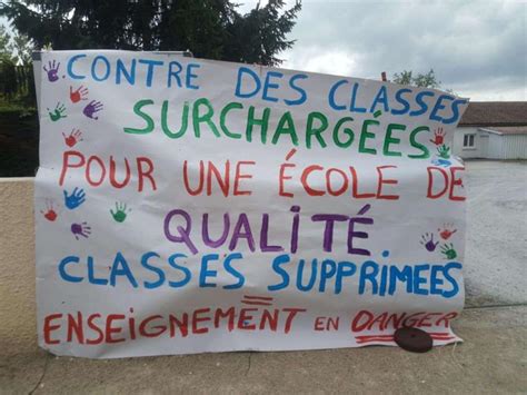 Les parents sopposent à la fermeture de deux classes