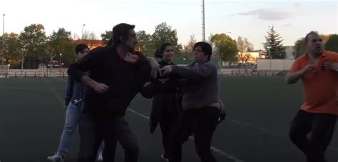 Lamentable pelea entre padres en un partido de fútbol base en Logroño