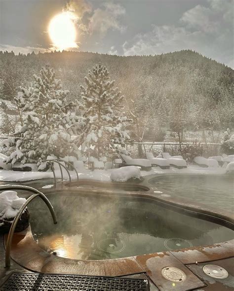 17 Best Hot Springs in Montana in 2024 – Mapped