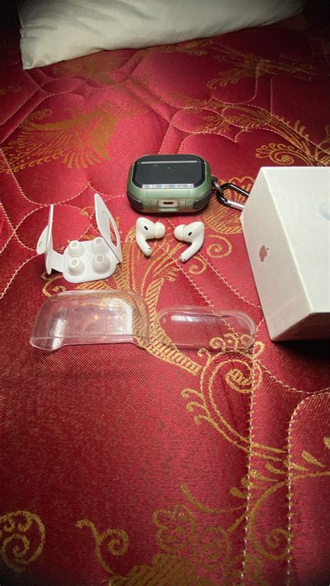 Airpods Pro Gen 1 Original Minus Kresek Dikit On Carousell