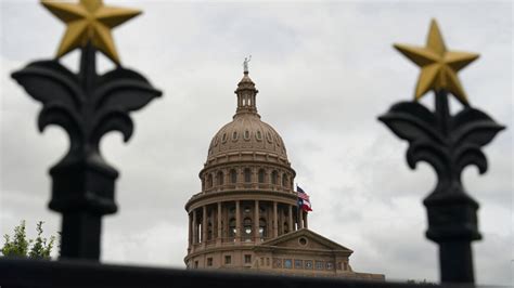 Texas Senate Moves Forward With Gop Backed Elections Bill