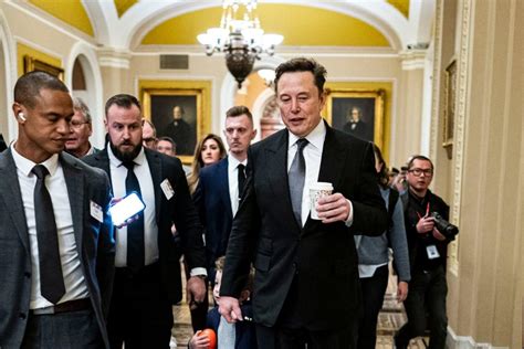 Elon Musks Net Worth Tops 400 Billion A Historic First