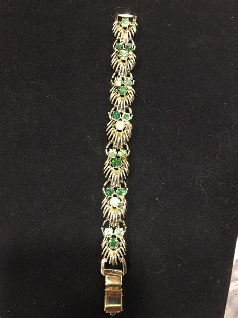 Vintage Coro Green Rhinestone Bracelet Gem