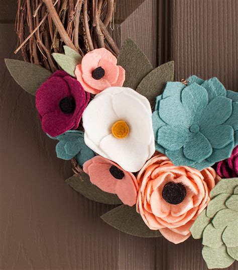 How To Make A Felt Flower Wreath Joann