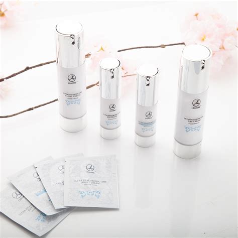 Купить Крем дневной для заполнения морщин ULTRA HYALURONIC LINE ...