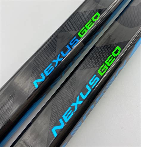 NEW Bauer Nexus Geo Sticks 77 Flex P92M Right 2 Pack SidelineSwap