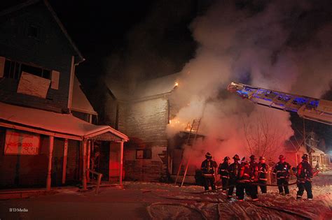 Indianapolis Firefighters Quickly Extinguish Vacant House Fire Fire