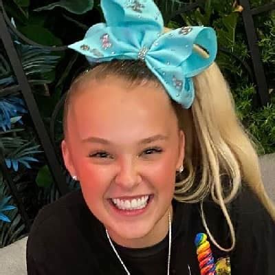 Jojo Siwa Bio Age Net Worth Height Nationality Career Facts