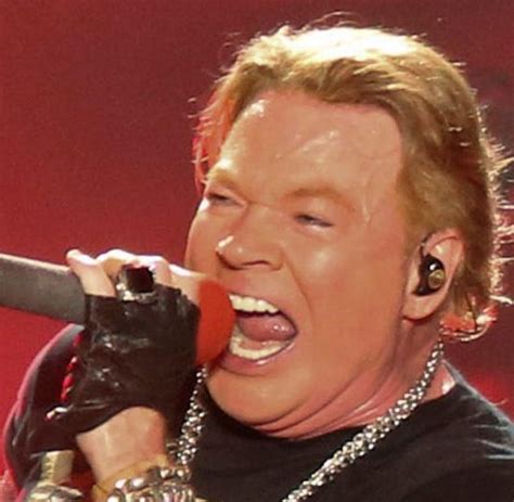 Axl Rose Frau Verklagt Guns N Roses Frontmann Vorwurf Der