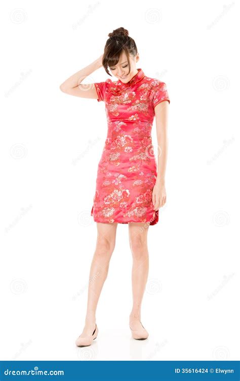 微笑的中国妇女 库存照片 图片 包括有 女孩 衣物 相当 魅力 服装 中国 普通话 欢呼 35616424