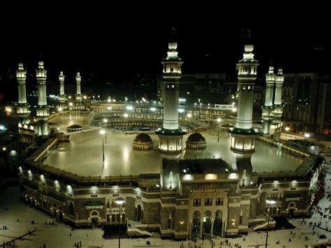 Masjid Al Haram At Night