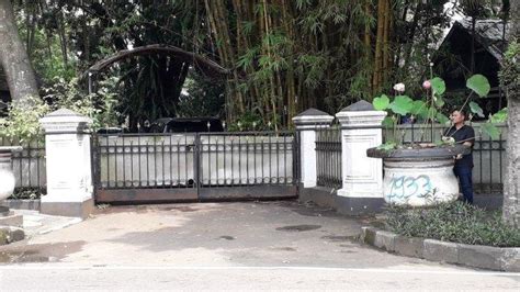 Tag Istana Batu Tulis Update Jokowi Tiba Di Istana Batu Tulis Bogor