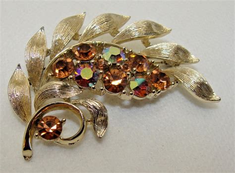 Vintage Lisner Gold Tone Brooch Pin Amber Aurora Bo Gem